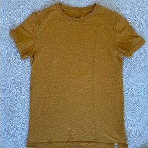 American Eagle tee shirt